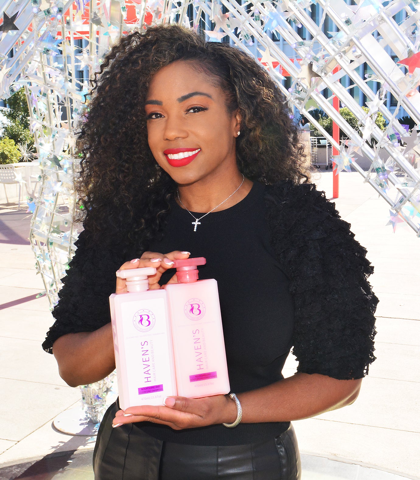 LuxeLock Hydrating Shampoo